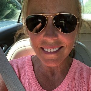 Meet your Posher, Jill